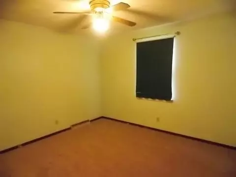 407 Embert Pl, Peoria, IL 61603 photo 7