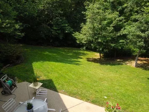 217 W Greystone Ct, Dunlap, IL 61525 photo 36