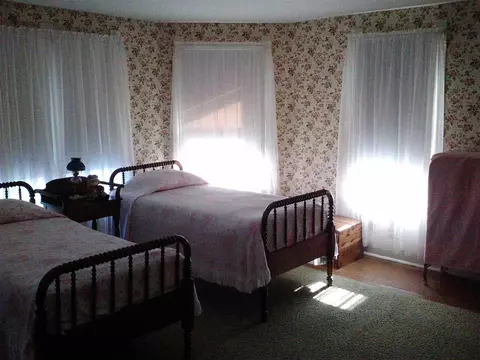 235 Howard Pl, Canton, IL 61520 photo 20