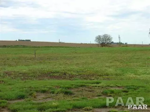 518 Stanlee Dr, Eureka, IL 61530 photo 1