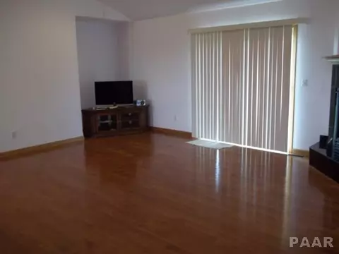 590 County Road 1625 E, Congerville, IL 61729 photo 5