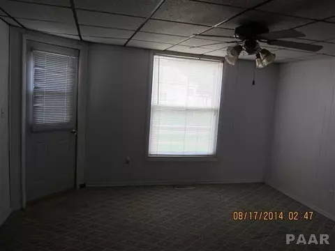 826 E Douglas, Cuba, IL 61427 photo 14