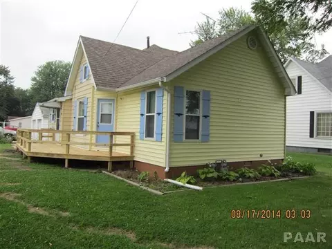 826 E Douglas, Cuba, IL 61427 photo 2