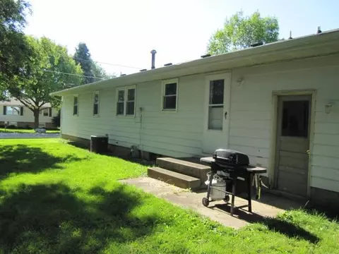 415 E Walnut, Metamora, IL 61548 photo 6