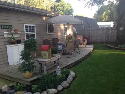 404 E Orange, Manito, IL 61546 photo 2