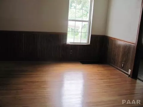 734 S 3rd Ave, Canton, IL 61520 photo 6
