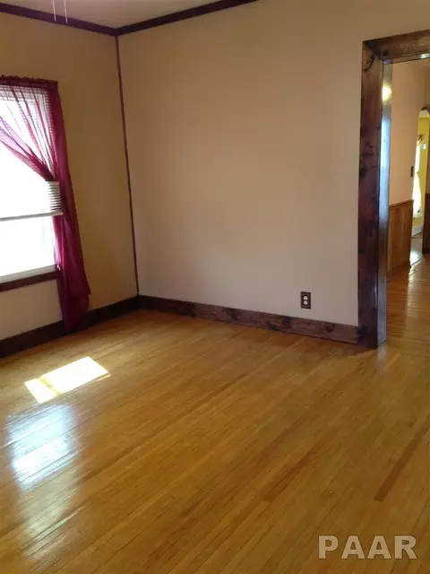734 S 3rd Ave, Canton, IL 61520 photo 11