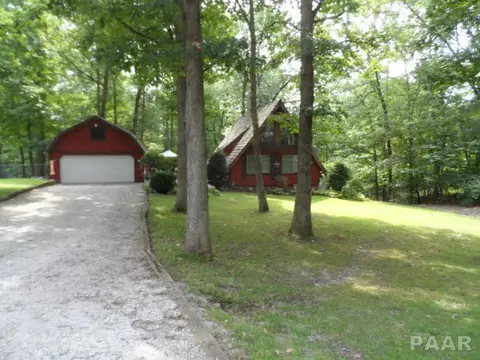 1355 N Forrest Dr, Germantown Hills, IL 61548 photo 2