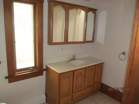 615 Main, Henry, IL 61537 photo 15