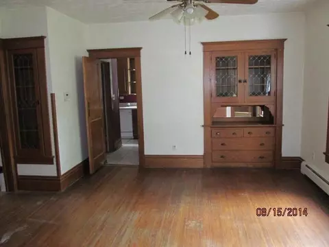615 Main, Henry, IL 61537 photo 6