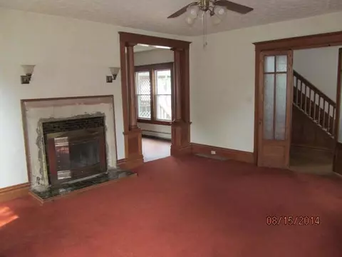 615 Main, Henry, IL 61537 photo 5