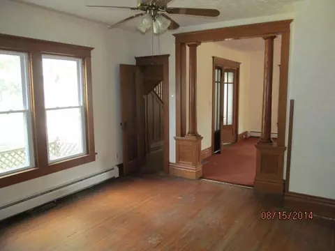 615 Main, Henry, IL 61537 photo 8