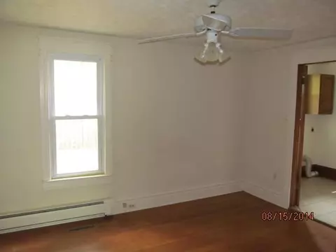 615 Main, Henry, IL 61537 photo 7