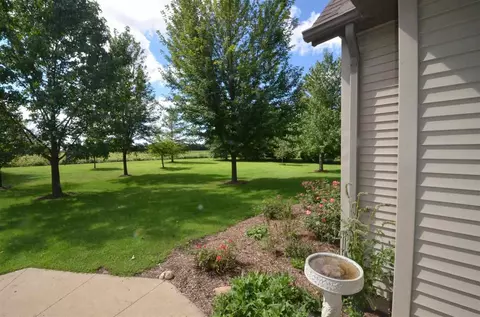 7632 E Fickle Rd, Smithfield, IL 61477 photo 5