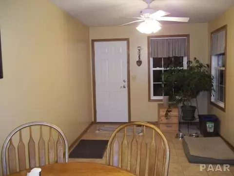 506 E Cruger, Eureka, IL 61530 photo 9