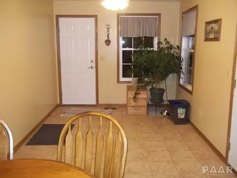 506 E Cruger, Eureka, IL 61530 photo 10