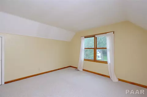 910 Golfview, Eureka, IL 61530 photo 14