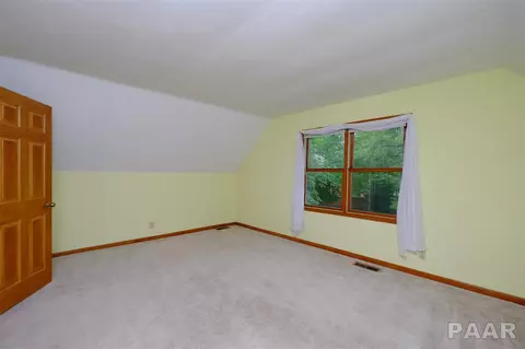 910 Golfview, Eureka, IL 61530 photo 18