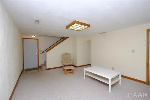 910 Golfview, Eureka, IL 61530 photo 23