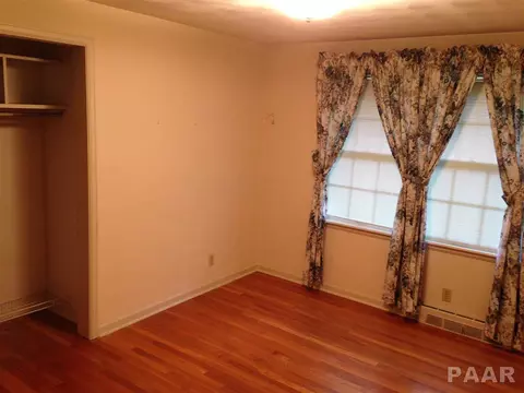 970 E Marshall, Morton, IL 61550 photo 10