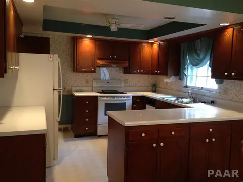 970 E Marshall, Morton, IL 61550 photo 5