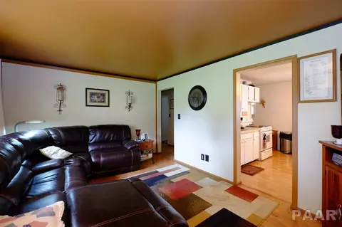 6225 E Glendale, Chillicothe, IL 61523 photo 3