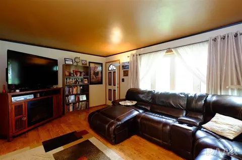 6225 E Glendale, Chillicothe, IL 61523 photo 5
