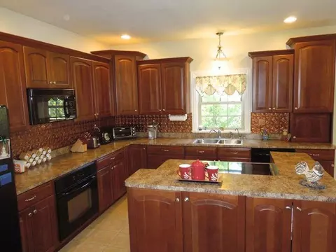 103 W Copperfield Dr, Dunlap, IL 61525 photo 8