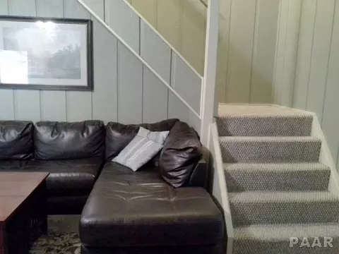 1944 E Chestnut, Canton, IL 61520 photo 13