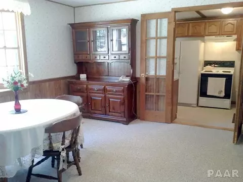652 E Monroe, Cuba, IL 61427 photo 7