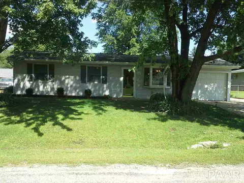 652 E Monroe, Cuba, IL 61427 photo 1