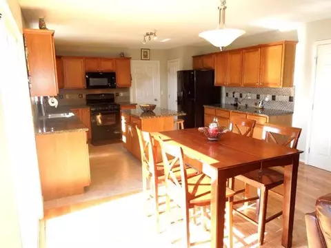 11006 N Crestpointe, Dunlap, IL 61525 photo 8