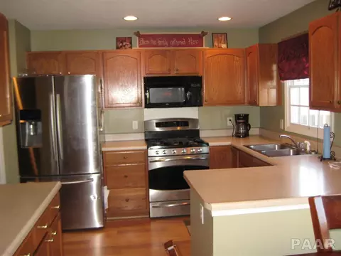 1937 Cobblestone, Washington, IL 61571 photo 12