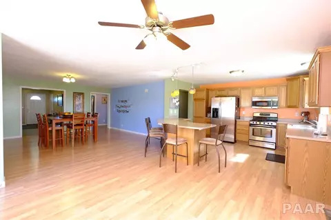 681 County Road 1200 E, Eureka, IL 61530 photo 8
