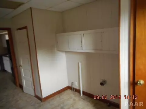 602 E 4th St, Delavan, IL 61734 photo 11