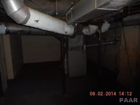602 E 4th St, Delavan, IL 61734 photo 25