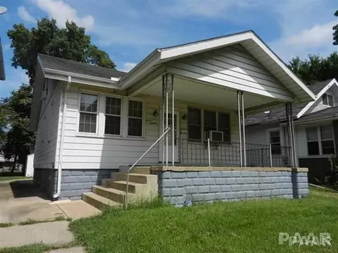 719 E Behrends, Peoria, IL 61603 photo 1