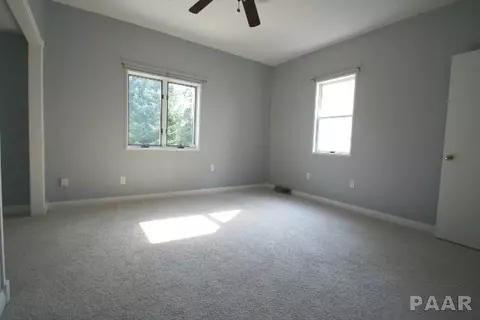 511 E Adams St, Morton, IL 61550 photo 5
