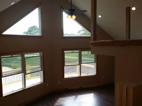 15749 E Pawnee Dr, Cuba, IL 61427 photo 10