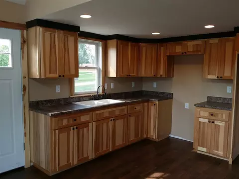 15749 E Pawnee Dr, Cuba, IL 61427 photo 3