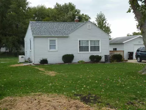 9628 S Mapleton Rd, Mapleton, IL 61547 photo 4