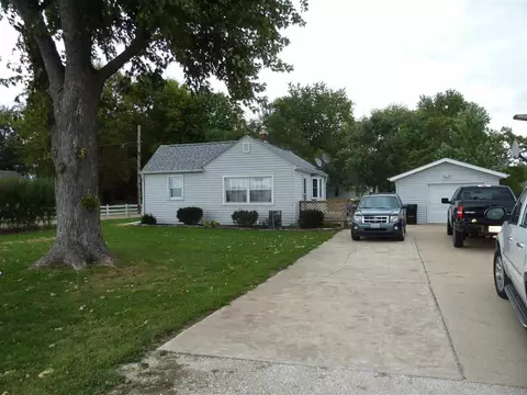9628 S Mapleton Rd, Mapleton, IL 61547 photo 1