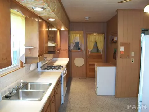 512 W Main, Ipava, IL 61441 photo 19