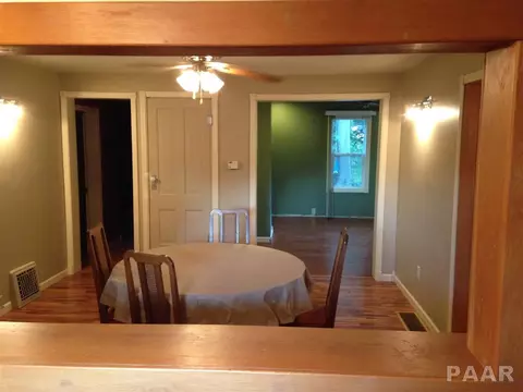 301 W Crow St, Eureka, IL 61530 photo 14