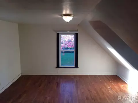 301 W Crow St, Eureka, IL 61530 photo 29