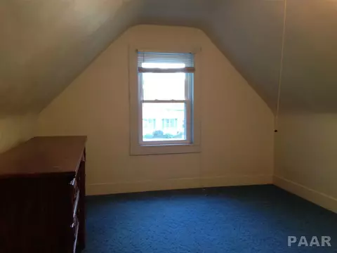 301 W Crow St, Eureka, IL 61530 photo 32