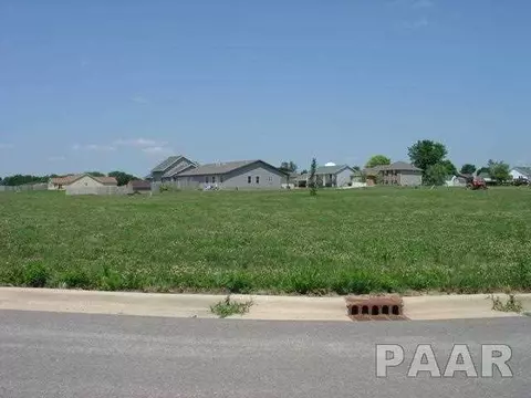 1008 Simon Ct, Eureka, IL 61530 photo 2