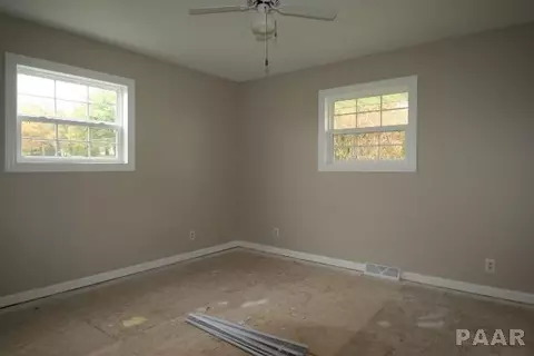 1426 N County Road 800 N Rd, Eureka, IL 61530 photo 5