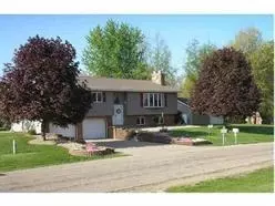 10008 W Lake Camelot Dr, Mapleton, IL 61547 photo 1