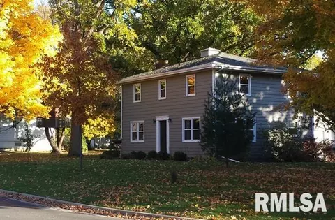 410 W Maple, Eureka, IL 61530 photo 3